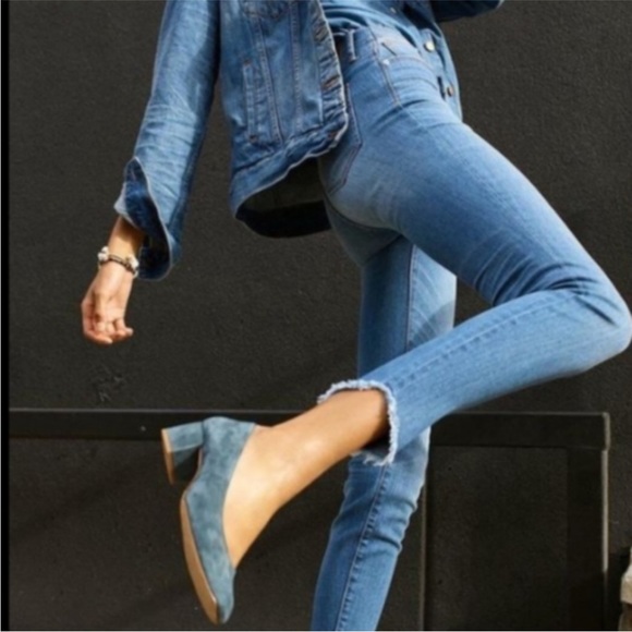 Madewell 10" High Rise Skinny Jean with Asymmetrical raw hem size 25 - Picture 2 of 15